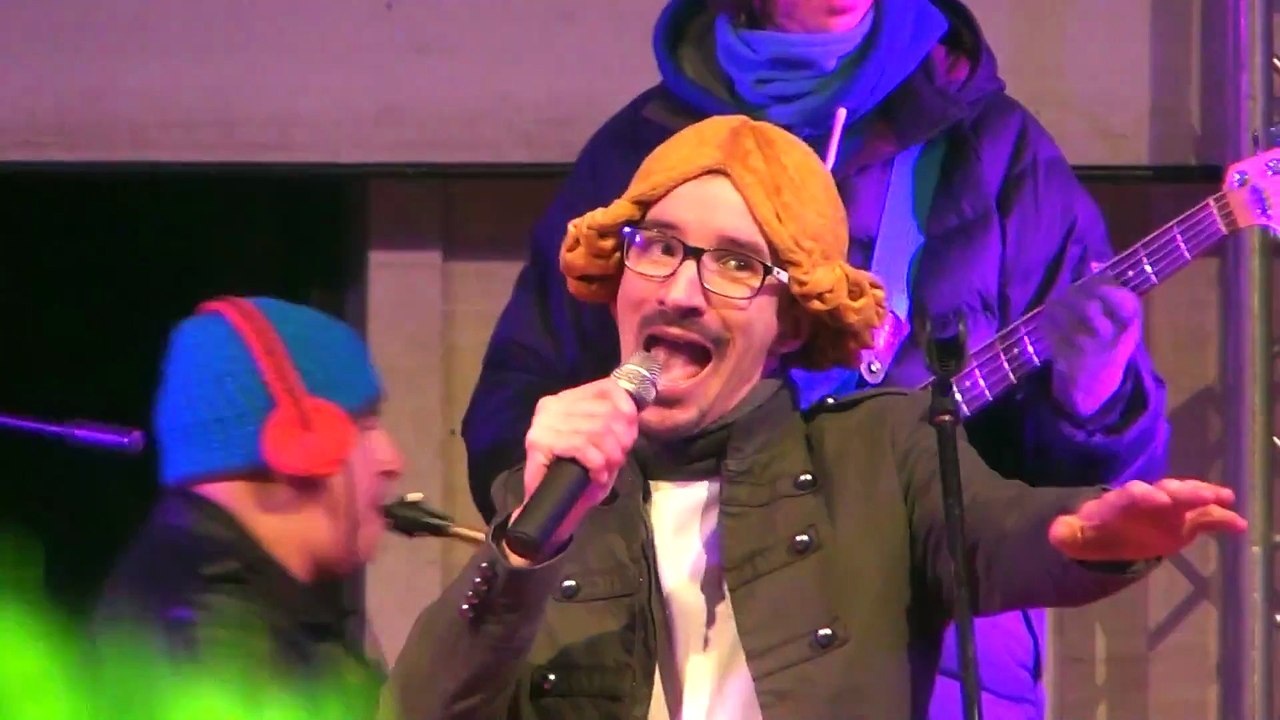 Cristina D'Avena feat. Gem Boy - Una spada per Lady Oscar (live)