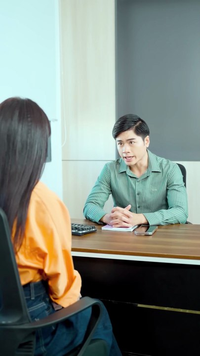 Kiếm Tiền Nuôi Vợ Sống Sướng, Nhận Lại Sự TRÁCH MÓC Vô Tâm Kèm Đơn Ly Hôn _ Người Thứ Ba _ Phim Ngắn