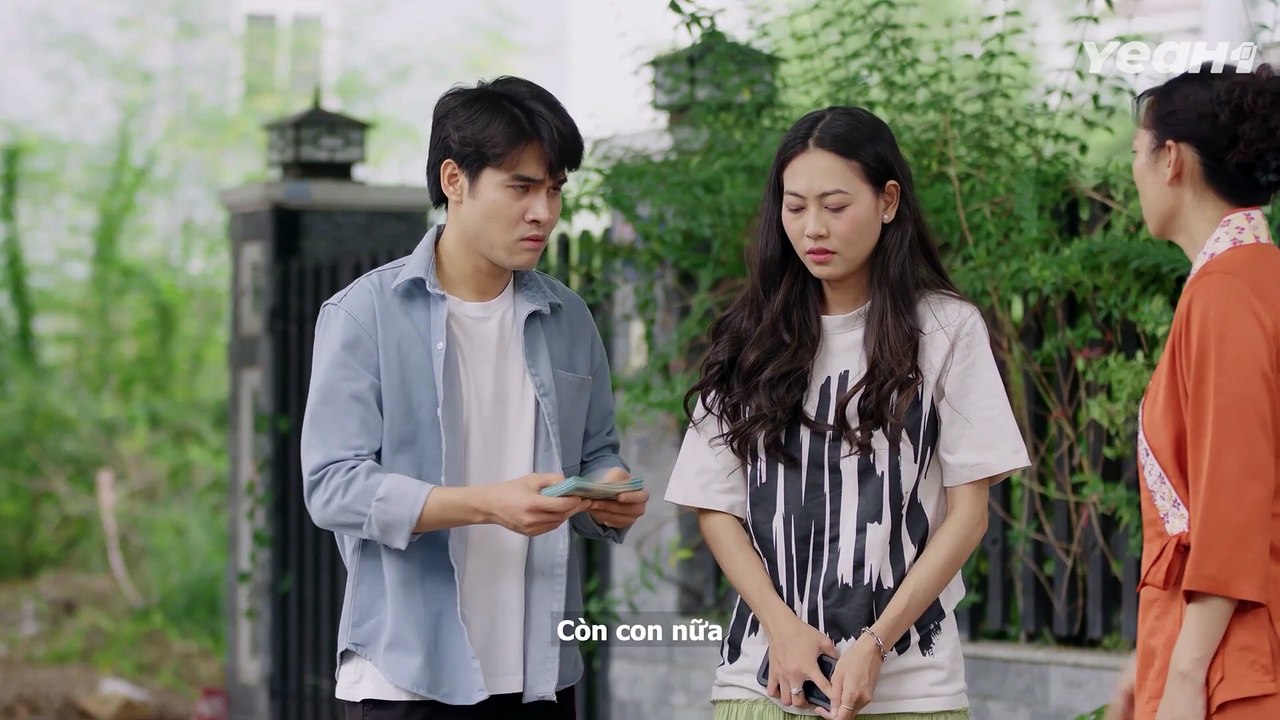 Con Gái ĐỘC ĐỊA, Mượn Cha Ruột 100 Trịu Tặng Mẹ Chồng Lấy Lòng, Đến Lúc Ngã Bệnh Thì BỎ MẶC