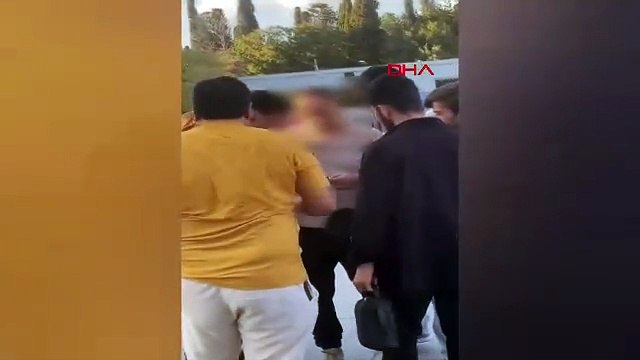 Bakırköy meydanında tacizciye linç girişimi! Yere yatırıp tekmelediler