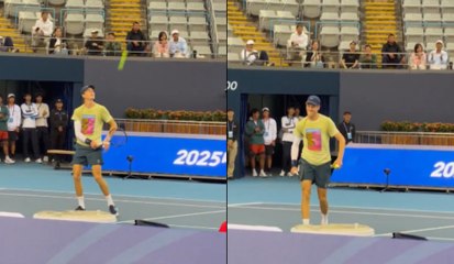 El increíble truco de Sinner durante un entrenamiento: su reacción lo dice todo