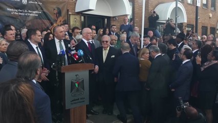 Momento HISTÓRICO en el REINO UNIDO: izan la BANDERA PALESTINA y reconocen su SOBERANÍA