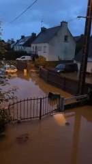 Ploumagoar, dans les Côtes-d'Armor a été victime d'intenses et brusques inondations.