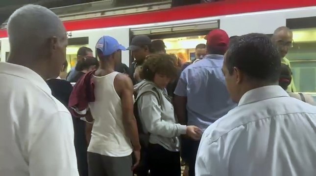 Detenido por más de 10 minutos tren de seis vagones en la Línea 1 del Metro de Santo Domingo