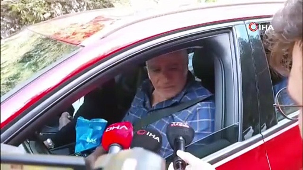 Sel ve heyelanlar nedeniyle 3 gündür kapalı olan Çamlıhemşin-Ayder karayolu ulaşıma açıldı