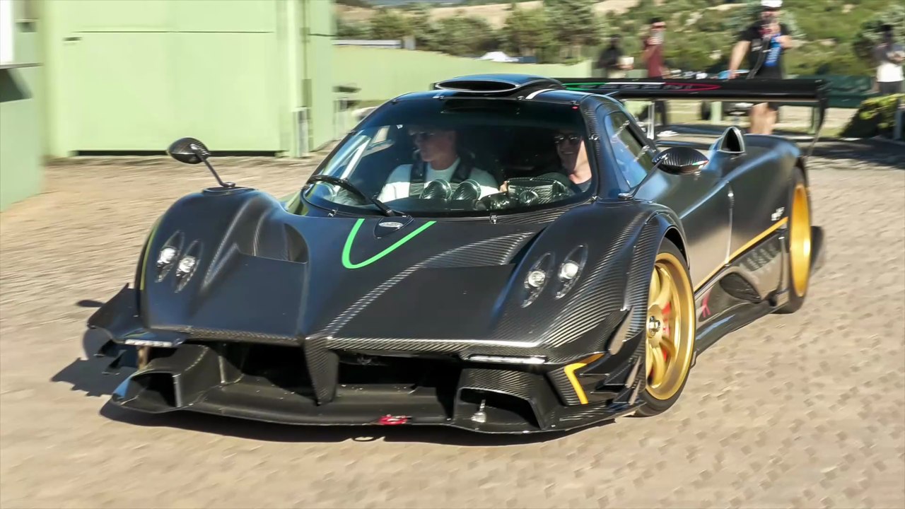 STREET LEGAL Pagani Zonda R Unleashed on the Streets of Sardinia!