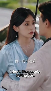 She appears glamorous and envied by everyone, but in reality, she's become a pawn in her family's quest to curry favor with the wealthy. She no longer compromises and sets her sights on the aloof and reserved heir of the Chi family. Before she even opens