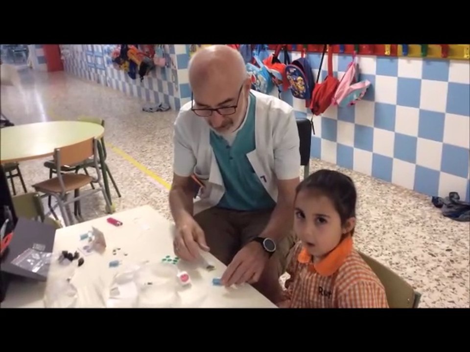 HACEN UN ROBOT 2