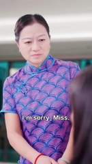 In her past life, she loved Howard deeply, but in this life she'll stay far away from him-