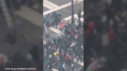 Milano, corteo pro Pal. Le immagini dall'alto della guerriglia urbana