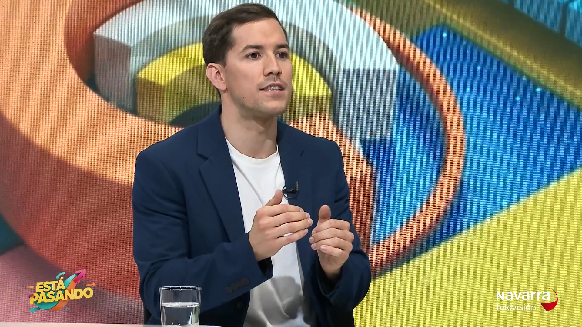 Está Pasando 22/09/2025 Abordamos la huelga de villavesas, analizamos el aumento de los accidentes de tráfico, la parentalidad positiva y los preparativos de las fiestas de Corella.