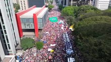 Decenas de miles de personas se manifestaron este domingo en todo Brasil en rechazo a dos iniciativas parlamentaria