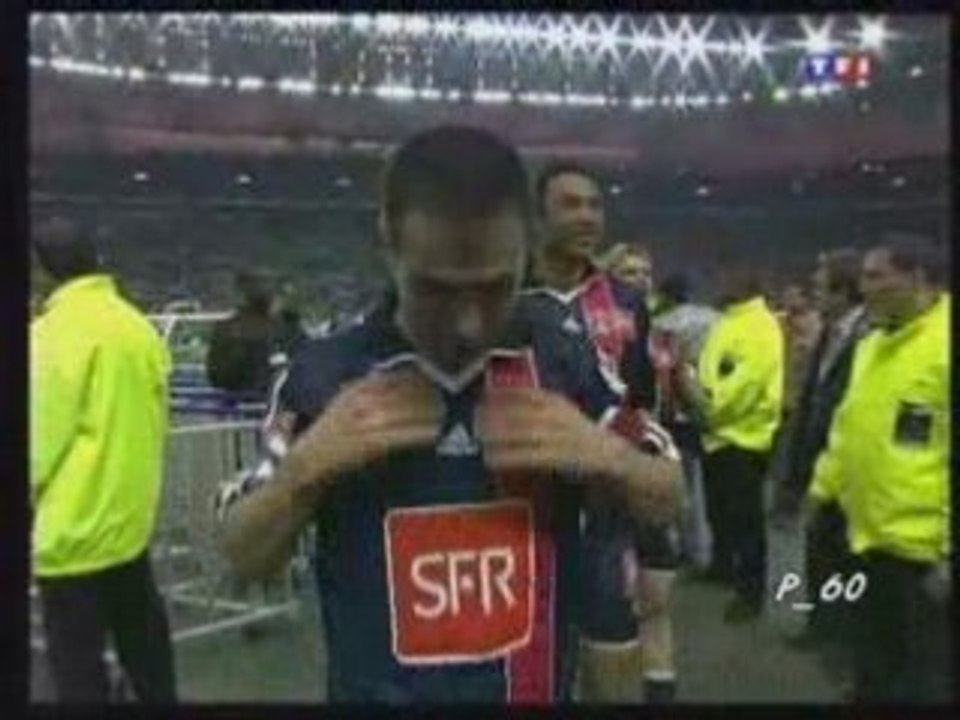 PSG - OM Finale coupe de France 2006 - Remise Trophée