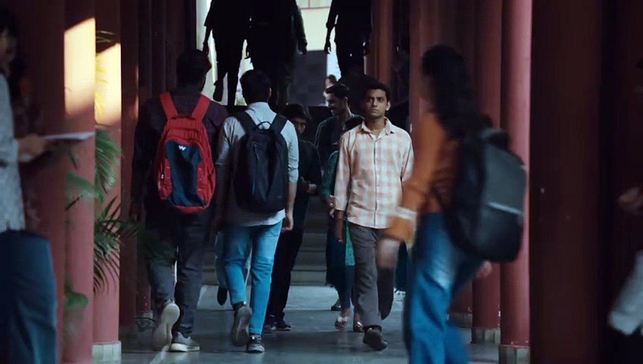 HOMEBOUND - OFFICIAL TRAILER _ Ishaan K _ Vishal J _ Janhvi K _ Neeraj G _ Sept 26
