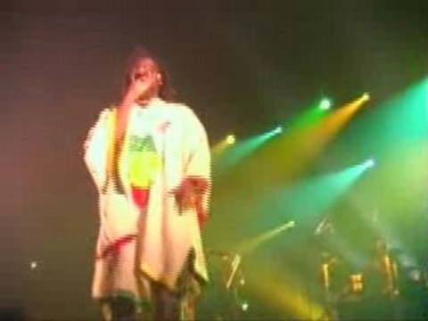 Tiken Jah Fakoly - Interview + Concert