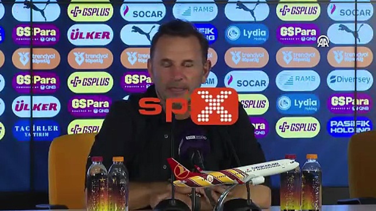 Okan Buruk'tan Osimhen açıklaması