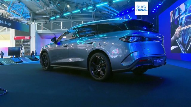 Vendas de veículos elétricos disparam na UE enquanto mercado automóvel tradicional estagna