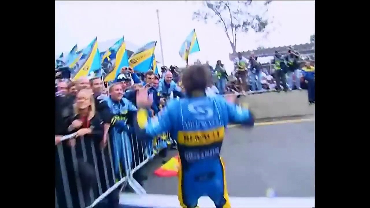Alonso celebra el título de F1 2005