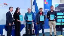 tn7-premio-extranjeros en su propia tierra-220925