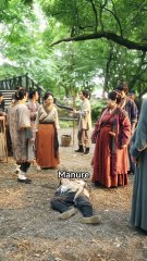 A gangster travels back in time to help his family get rich#chinesedrama #drama