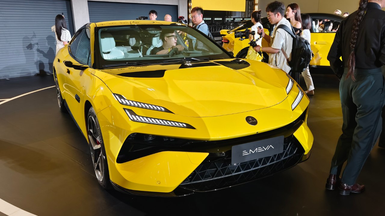 2026 Lotus Emeya Facelift: Preise, Reichweite & Technik im Überblick