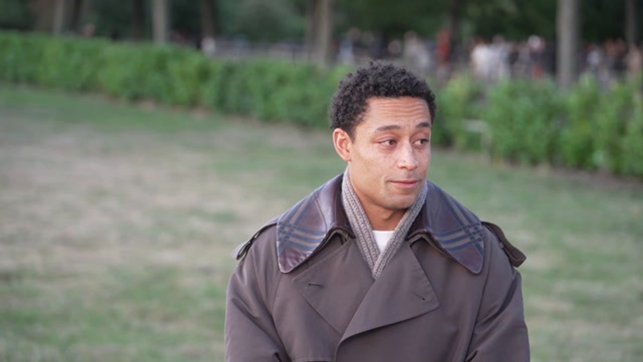 All the celebrities on the star-studded Burberry front row