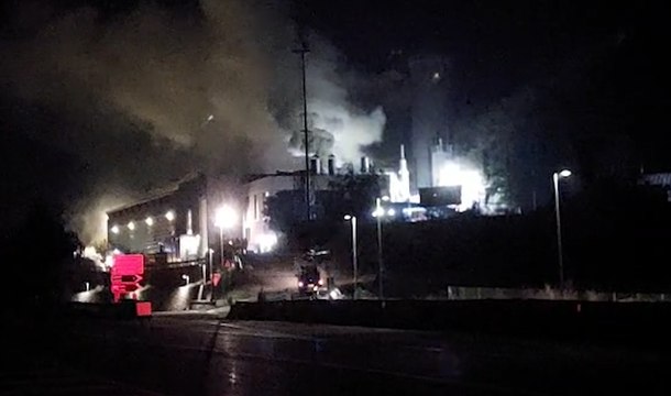 Paura nella notte a Lasa, in fiamme la centrale di teleriscaldamento