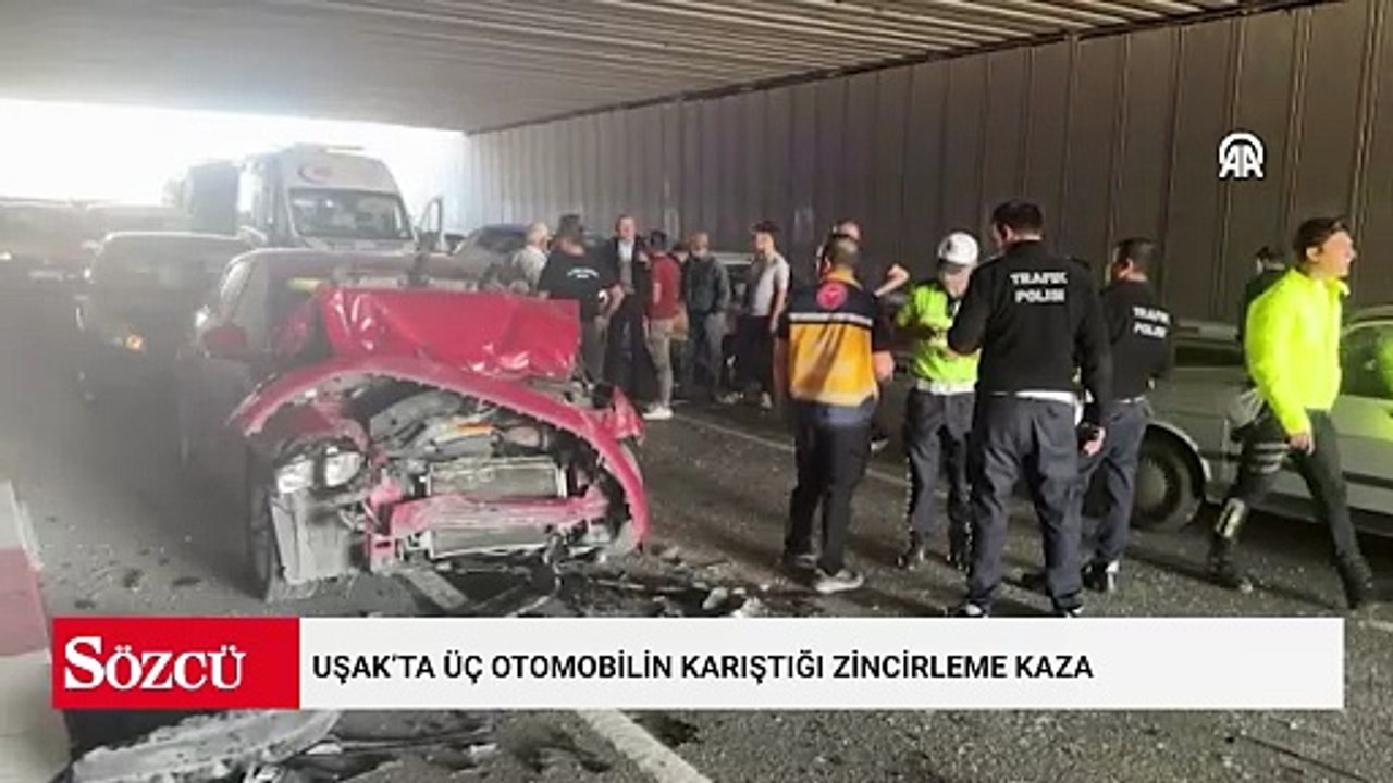 Uşak’ta üç otomobilin karıştığı zincirleme kazada 3 kişi yaralandı