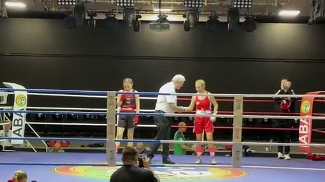 Portadown schoolgirl boxer Lucie Prentice lifts all-Ireland title