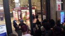 Milano, guerriglia in Stazione Centrale al termine del corteo per Gaza