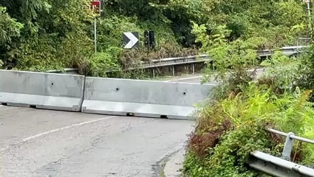 Il video della strada crollata per maltempo tra Cantù ed Alzate