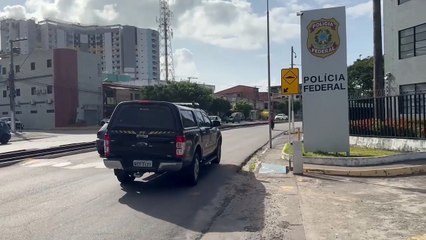 Policiais federais combatem crimes de organização criminosa contra a Caixa Econômica