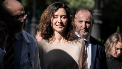 Ayuso, tras la apertura de juicio oral a su pareja: "Sánchez dirige la agenda mediática"