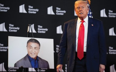 Sylvester Stallone premiato da Trump col Kennedy Center Award 2025