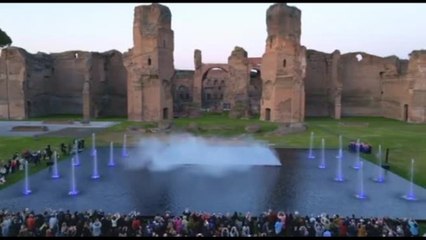 Caracalla Danza, la coreografia contemporanea si libra sull'acqua
