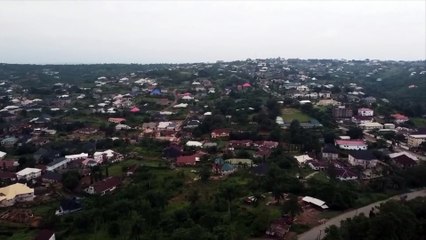 Veuillez Laisser Ce Que Vous Regardez Et Voir Ce Film Familial Incroyable - Film Nigerian En FR