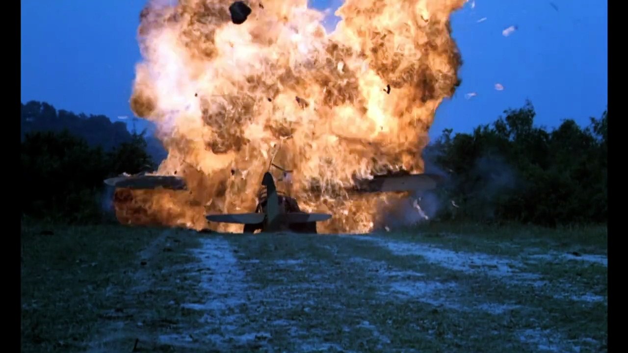 La 7ème compagnie au clair de lune (1977) - Bande annonce