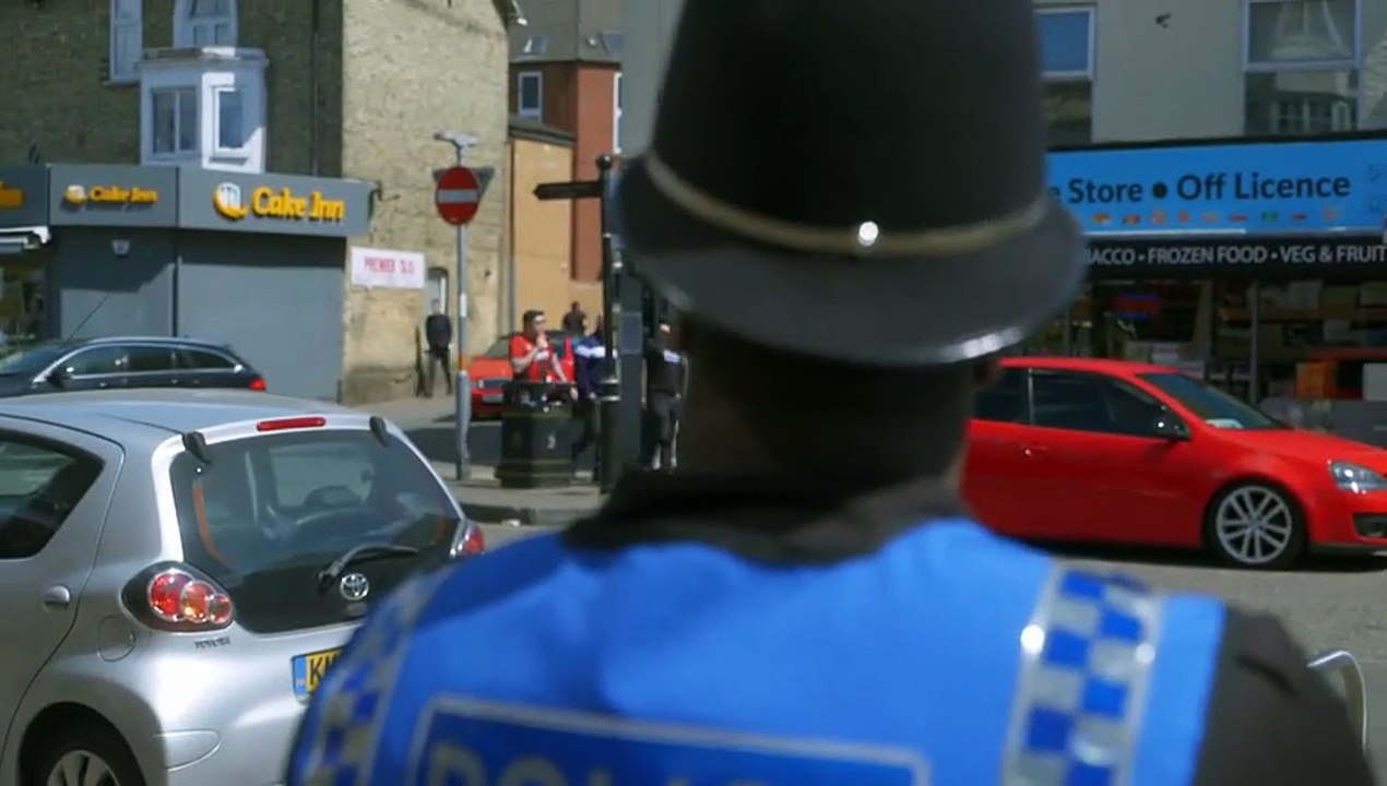 Street Cops Catching the Yobs S01E02 (Sep 10 2025)
