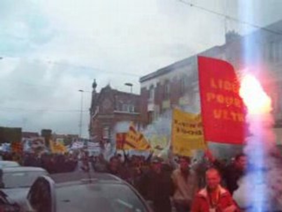 Manifestation d'Ultras à Lens