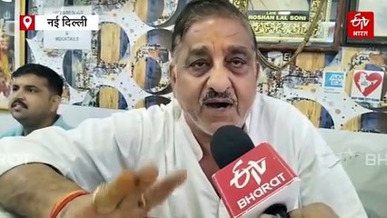नवरात्रि स्पेशल थालियों से सजे दिल्ली के बाजार, लजीज फलाहारी व्यंजन कर रहे है व्रतियों को आकर्षित