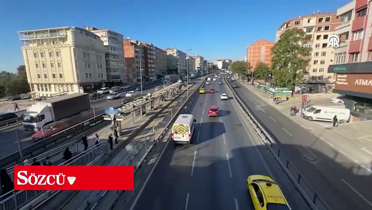 İstanbul'da sabah saatlerinde trafik yoğunluğu yaşanıyor