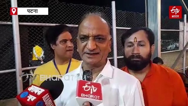 पटना के गांधी मैदान में बनी दो मंजिला सोने की लंका, 80 फीट के रावण का होगा दहन