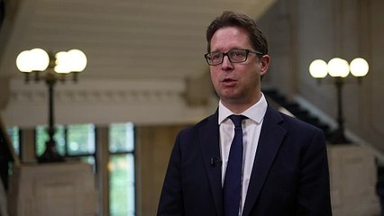 Conservatives join calls for EU to stop buying Russian oil