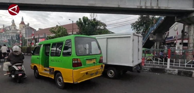 Atasi kemacetan, Pemkot Bogor kurangi angkot berusia di atas 20 tahun