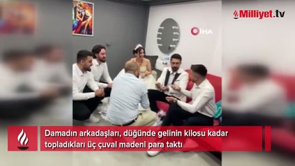 Böyle düğün görülmedi! Gelinin kilosu kadar para taktılar
