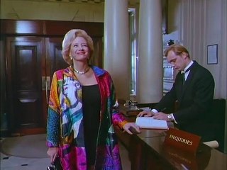 Atraco a Falda Armada 1990 Español España Castellano - Bullseye