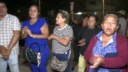 300 VECINOS BLOQUEAN AVENIDA T- 1.31 SEGU