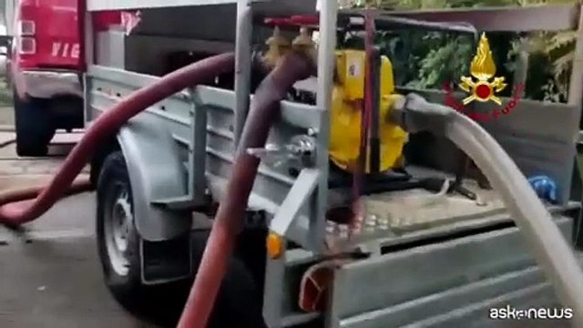 Maltempo in Veneto, allagamenti ad abitazioni, scantinati, strade