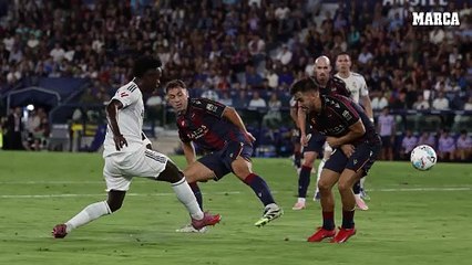 ¡Impresionante! La secuencia inédita del espectacular gol y baile de Vini en el Ciutat de Valencia ⚽