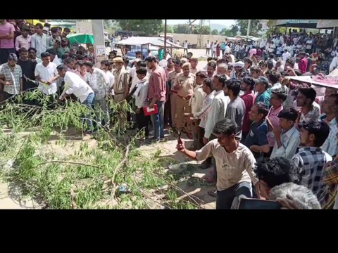 डंपर की टक्कर से बाइक सवार 4 जनों की दर्दनाक मौत